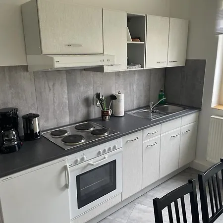 Monteur Ot Kleinwaltersdorf Mit Außensitzecke Und Grill Apartment Freiberg