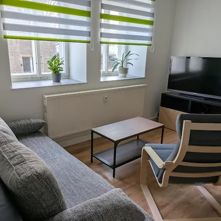 Monteur Ot Kleinwaltersdorf Mit Außensitzecke Und Grill Apartment Freiberg